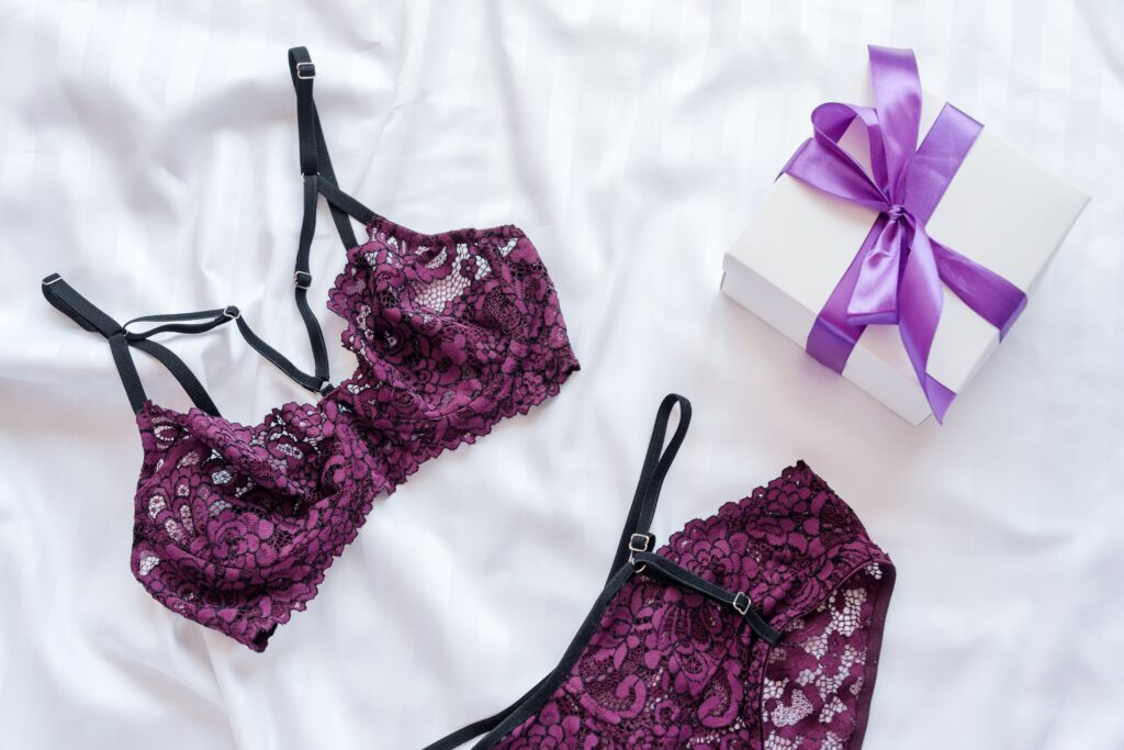 Lingerie is important to women, and it's a big part of the lingerie market. Find out which lingerie brands are the best for you.