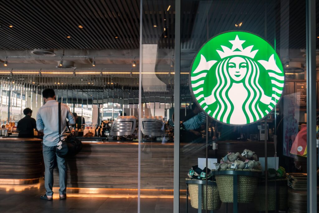 Starbucks drinks are not created equal, learn how to order a low-carb drink at Starbucks and which drinks are keto-friendly.