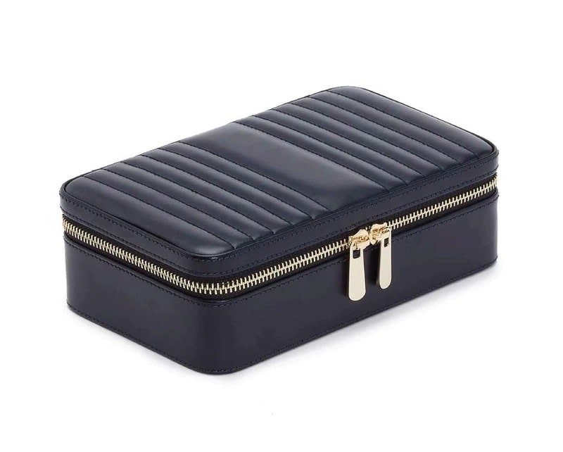If you are planning to travel, here are the best jewelry cases in 2022 for your next trip.