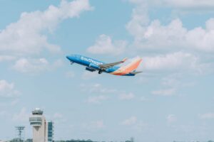 Southwest Airlines Rapid Rewards rewards customers with points redeemable for flights, upgrades, and more. Learn more about it in this article!